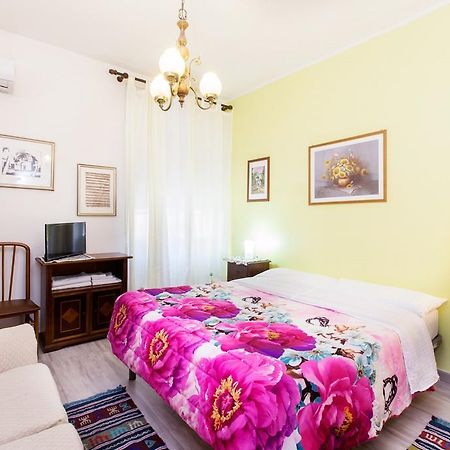Moon House B&B Cagliari Buitenkant foto