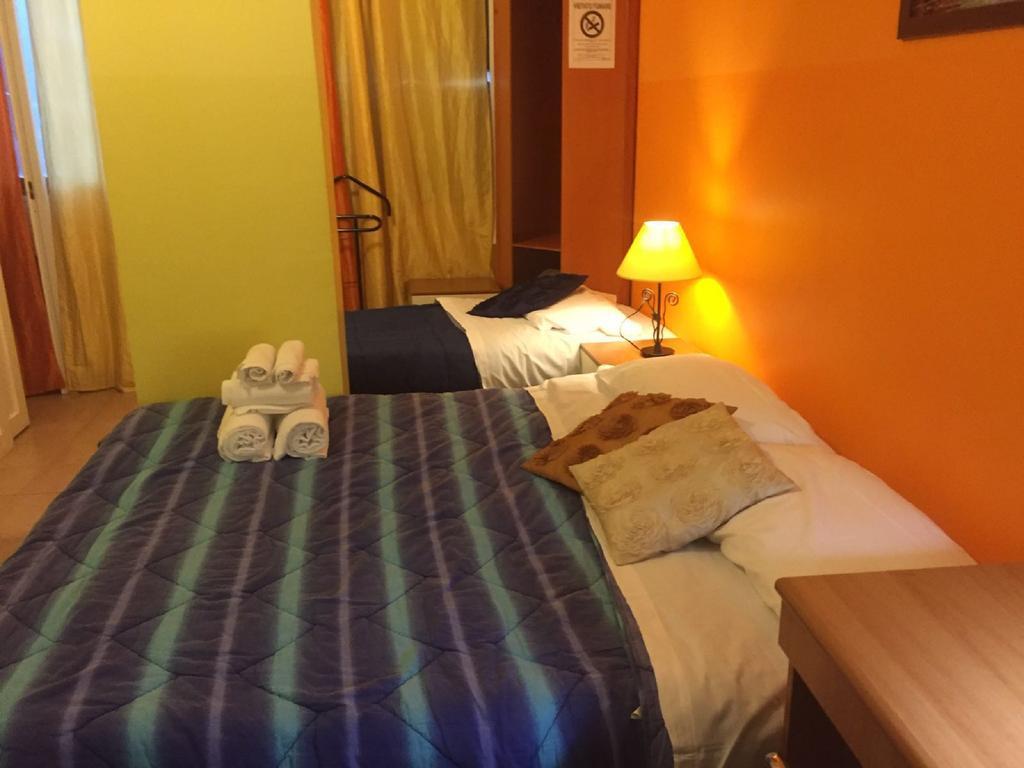 Moon House B&B Cagliari Buitenkant foto
